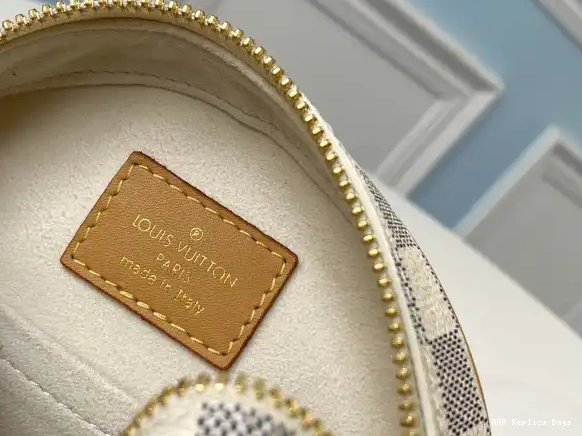 Aaa replica ru SOUPLE VUITTON LOUIS CHAPEAU PM BOITE 0701